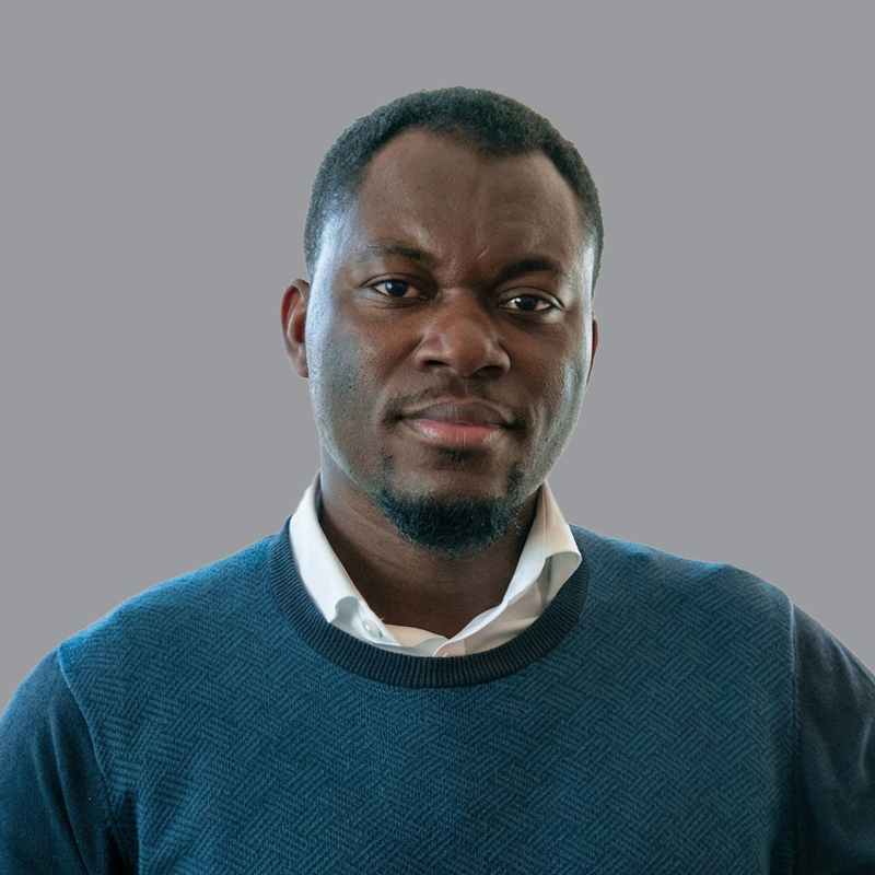 Portrait of Dr Raymond Adu