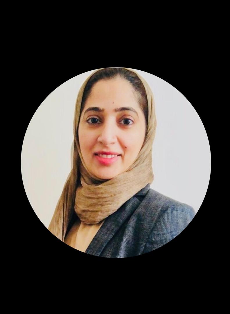 Portrait of Dr Nadia Zahoor